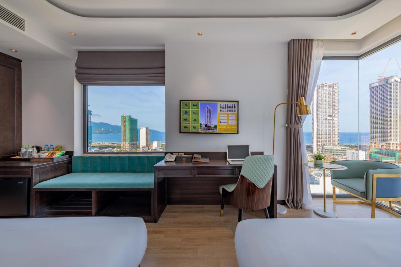 Cordial Grand Hotel Da Nang Beach - Infinity Rooftop Pool Exteriör bild