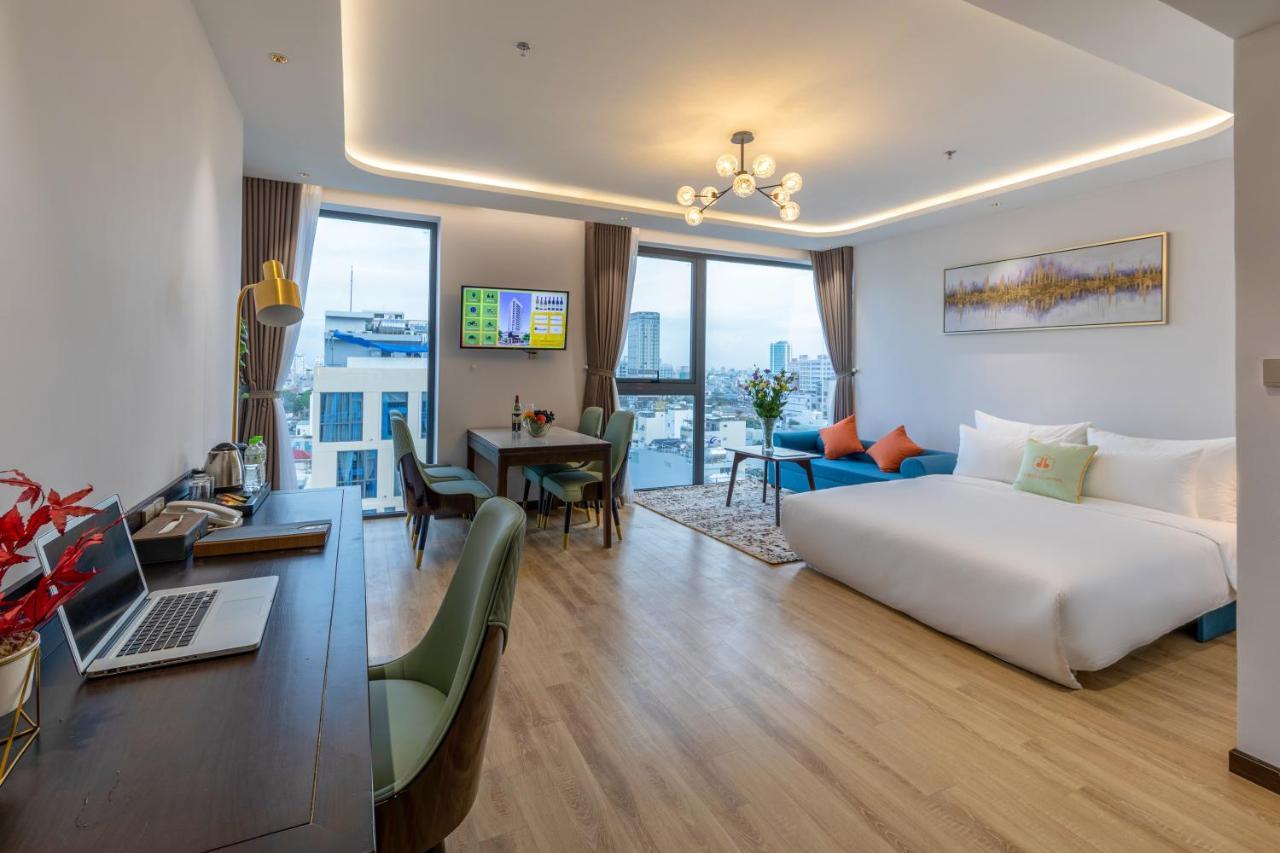 Cordial Grand Hotel Da Nang Beach - Infinity Rooftop Pool Exteriör bild