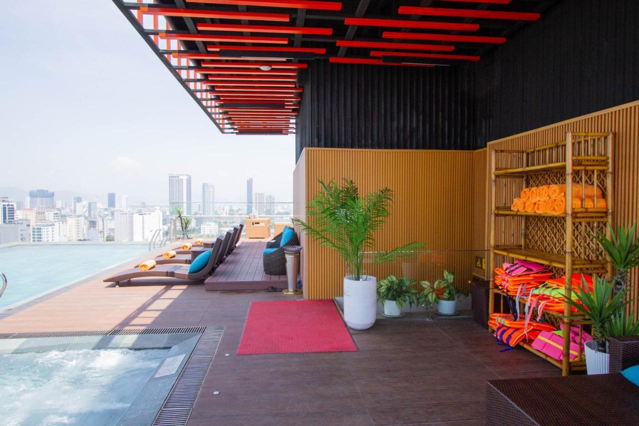 Cordial Grand Hotel Da Nang Beach - Infinity Rooftop Pool Exteriör bild