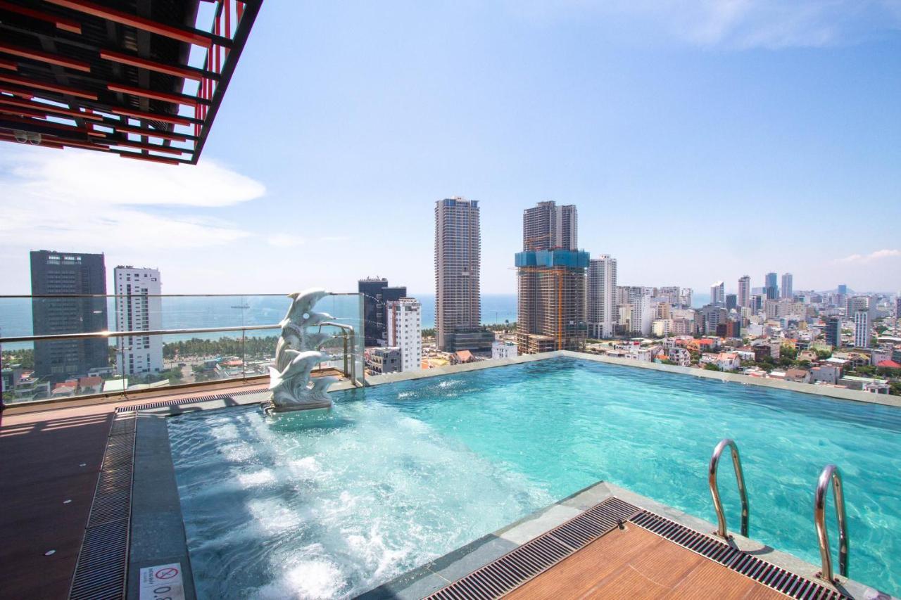 Cordial Grand Hotel Da Nang Beach - Infinity Rooftop Pool Exteriör bild